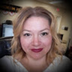 Meet your Posher, Theola